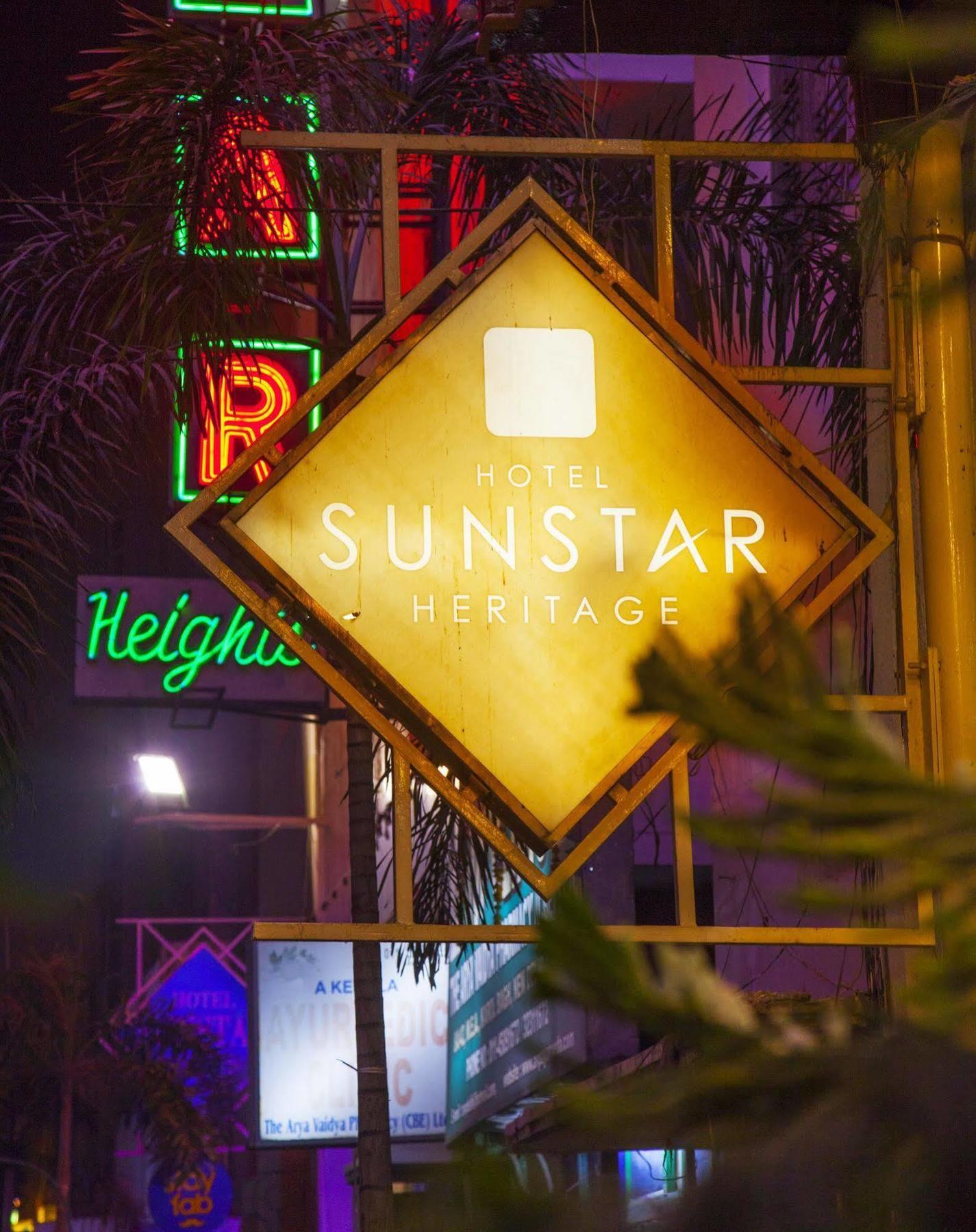 ניו דלהי Hotel Sunstar Heritage מראה חיצוני תמונה